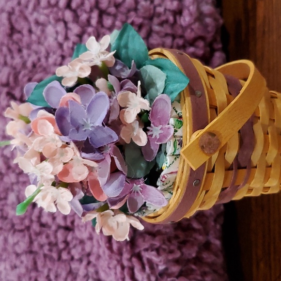 Longaberger minature basket - Picture 4 of 6
